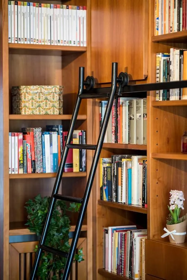 Airguest Crocetta Loft Apartment Milan