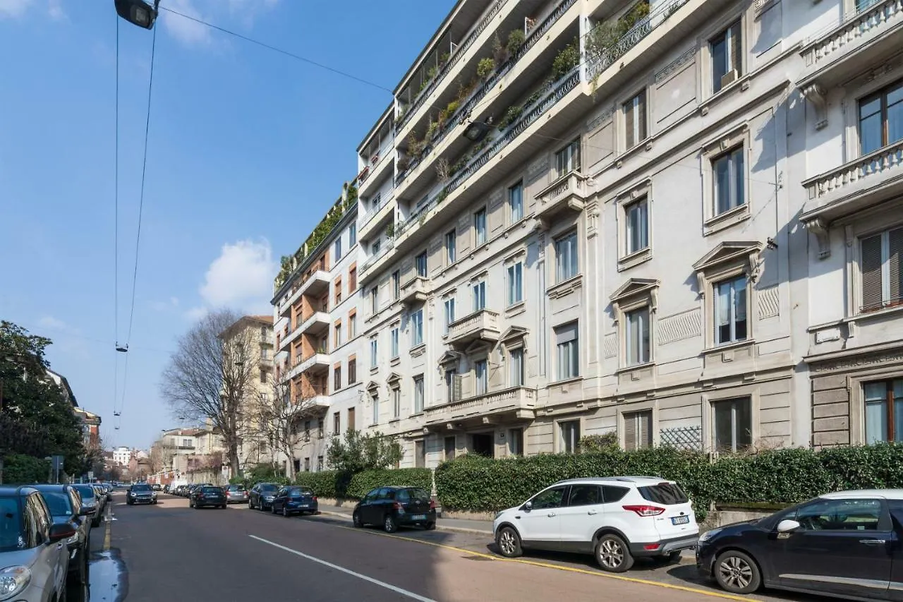 Airguest Crocetta Loft Apartment Milan