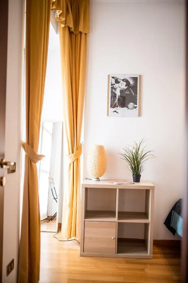 Airguest Crocetta Loft Apartment Milan Italy