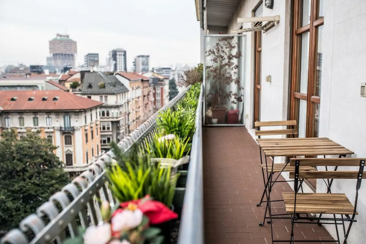 Airguest Crocetta Loft Apartment Milan