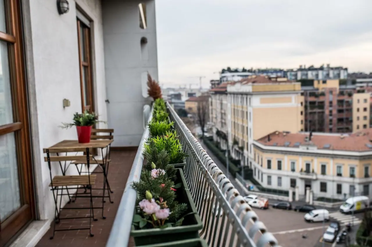Airguest Crocetta Loft Apartment Milan