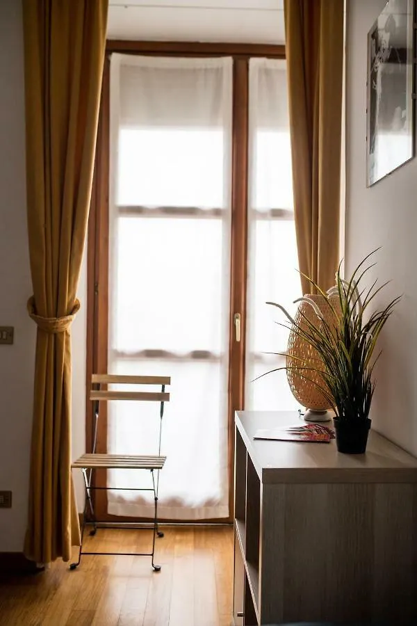Airguest Crocetta Loft Apartment Milan 0*,